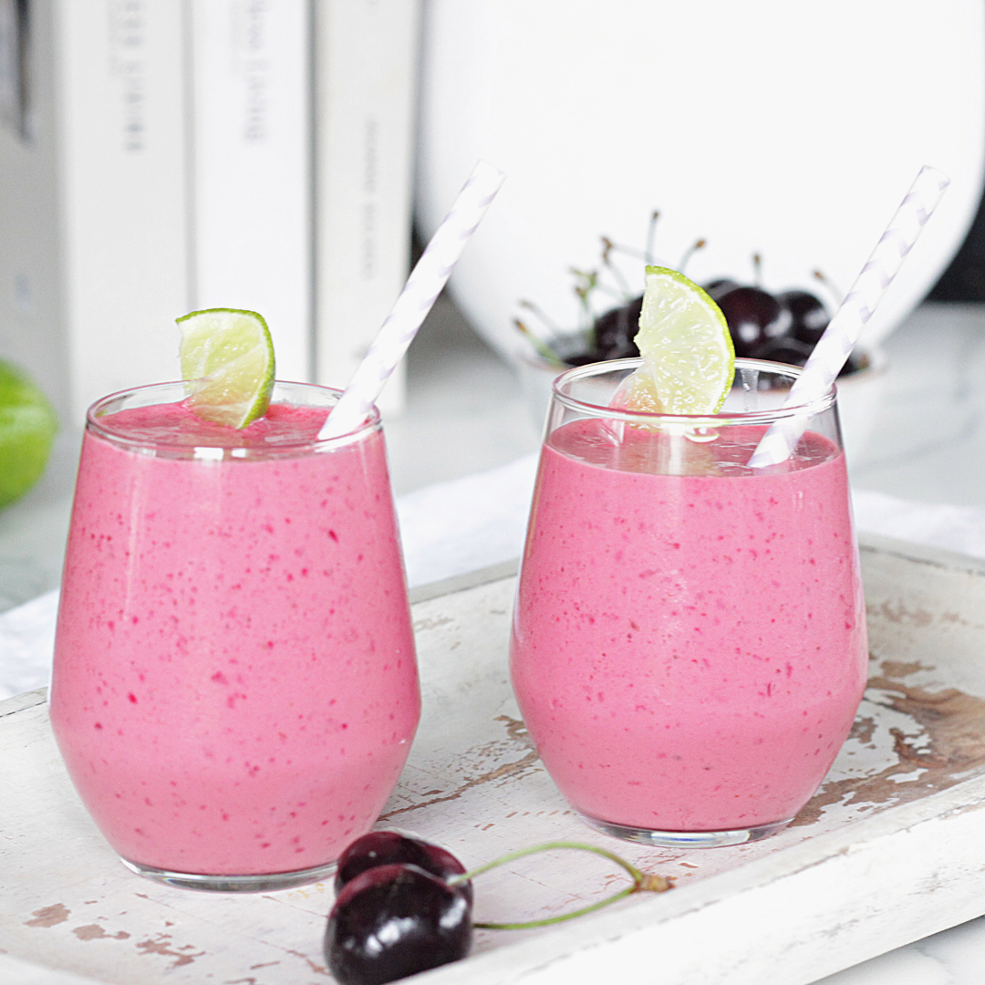 Ísey Skyr Cherry and Lime Smoothie
